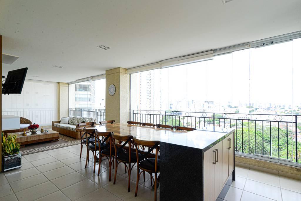 VARANDA GOURMET de Apartamento à venda, Padrão com 250 m², 4 quartos e 4 vagas em Parque da Mooca - São Paulo