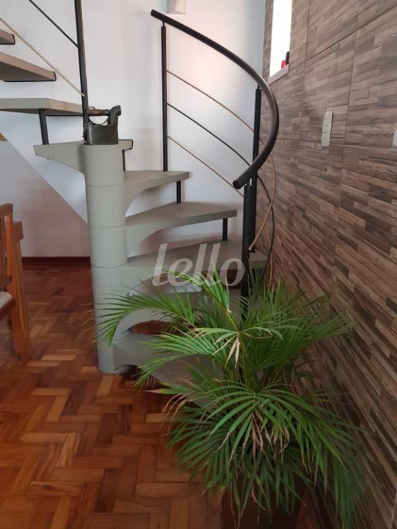 SALA de Casa à venda, sobrado com 196 m², 4 quartos e 2 vagas em Santo Amaro - São Paulo