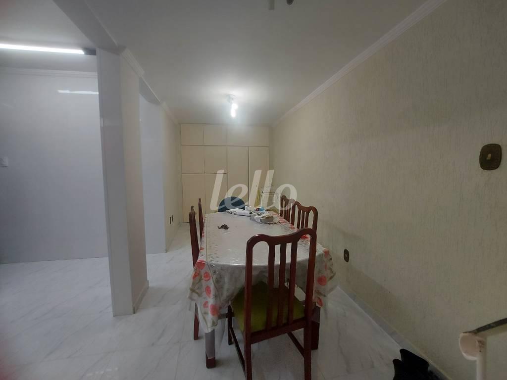 COPA de Casa à venda, sobrado com 136 m², 3 quartos e 2 vagas em Horto Florestal - São Paulo