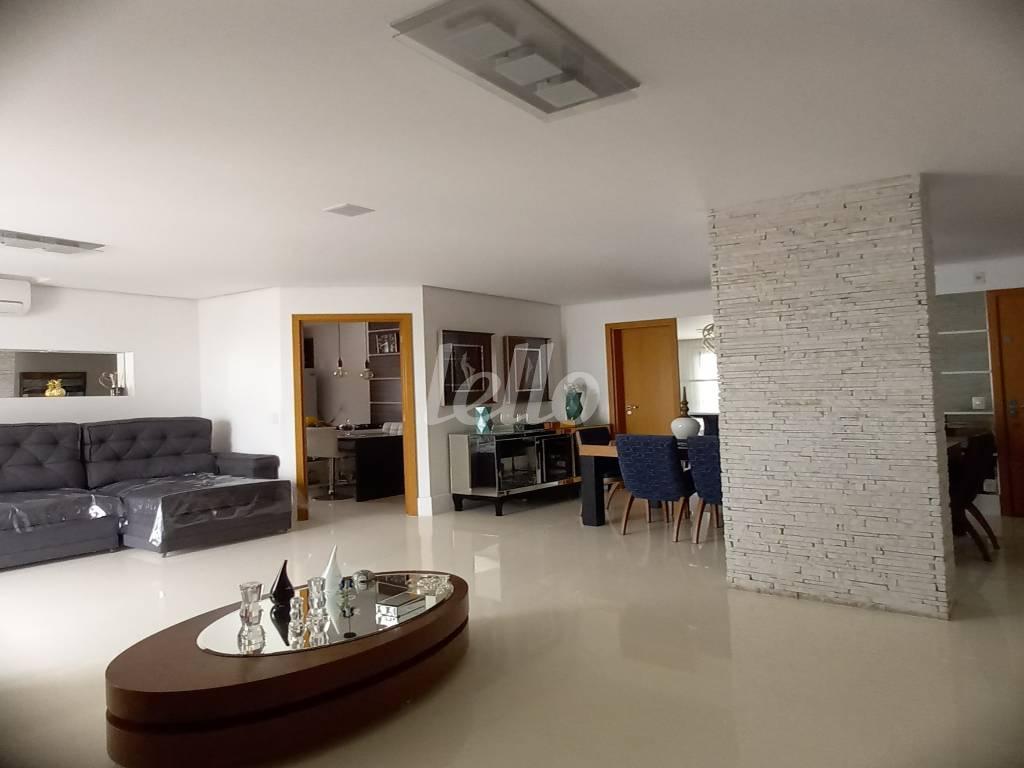 SALA de Apartamento à venda, Padrão com 118 m², 3 quartos e 2 vagas em Mooca - São Paulo