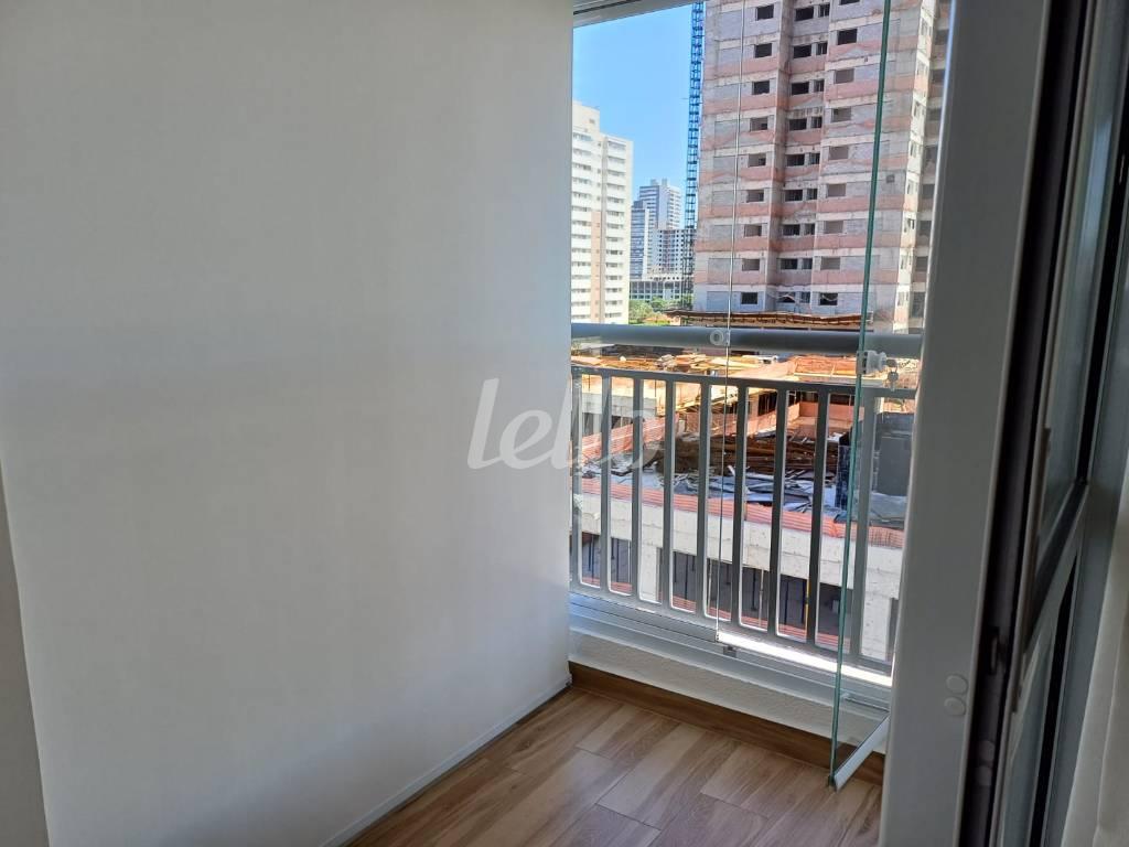 SACADA de Apartamento à venda, Padrão com 117 m², 2 quartos e 2 vagas em Quarta Parada - São Paulo