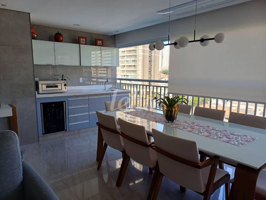 VARANDA GOURMET de Apartamento à venda, Padrão com 117 m², 2 quartos e 2 vagas em Quarta Parada - São Paulo