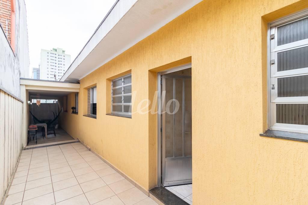 31 - ÁREA EXTERNA de Casa à venda, térrea com 180 m², 4 quartos e 1 vaga em Tatuapé - São Paulo