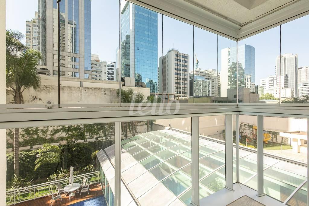 SACADA SUITE 1 de Apartamento para alugar, Padrão com 201 m², 3 quartos e 3 vagas em Itaim Bibi - São Paulo