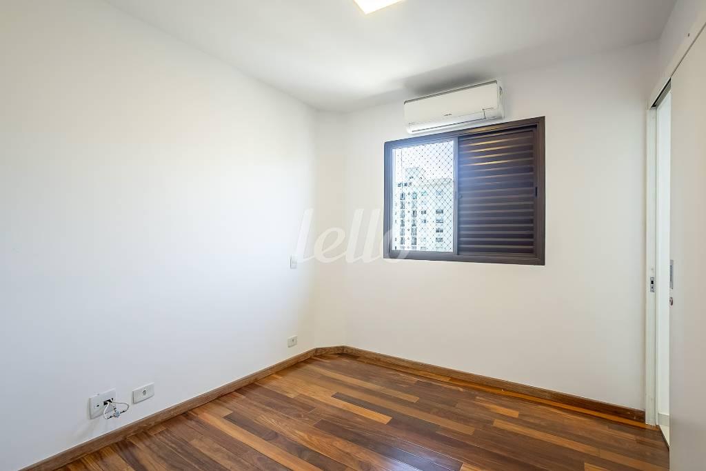 SUITE 2 de Apartamento para alugar, Padrão com 280 m², 3 quartos e 4 vagas em Indianópolis - São Paulo