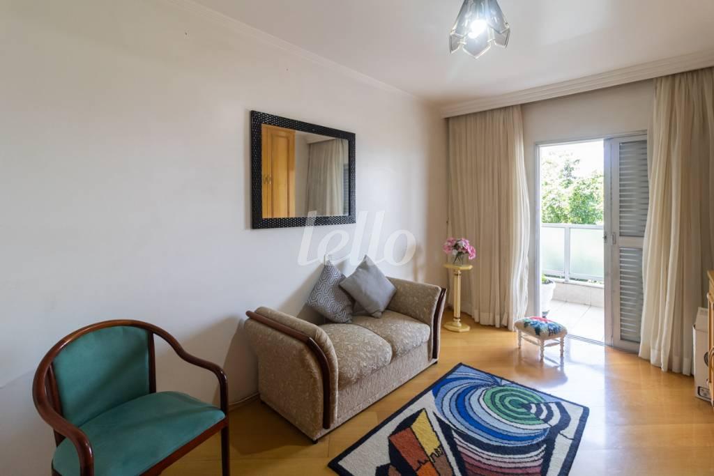 QUARTO 1 de Apartamento para alugar, Padrão com 130 m², 3 quartos e 1 vaga em Parque da Mooca - São Paulo