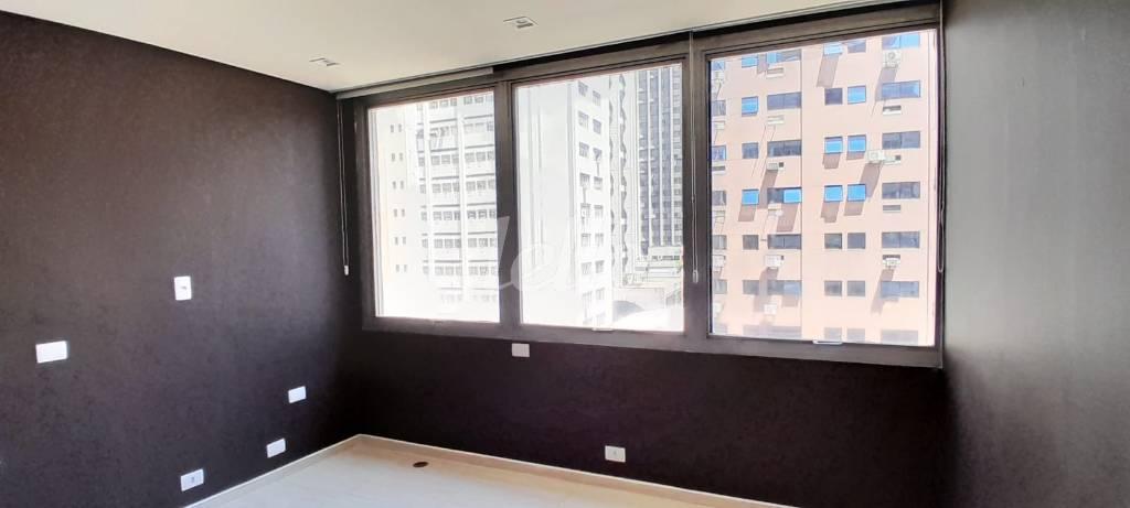 SALA 1 de Sala / Conjunto para alugar, Padrão com 61 m², e 1 vaga em Paraíso - São Paulo