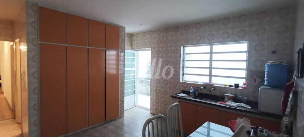 4 de Casa à venda, térrea com 130 m², 3 quartos e 1 vaga em Vila Paiva - São Paulo