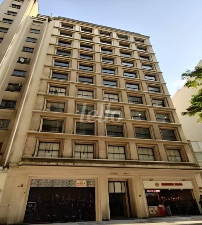 FACHADA de Loja para alugar, Padrão com 450 m², e em República - São Paulo