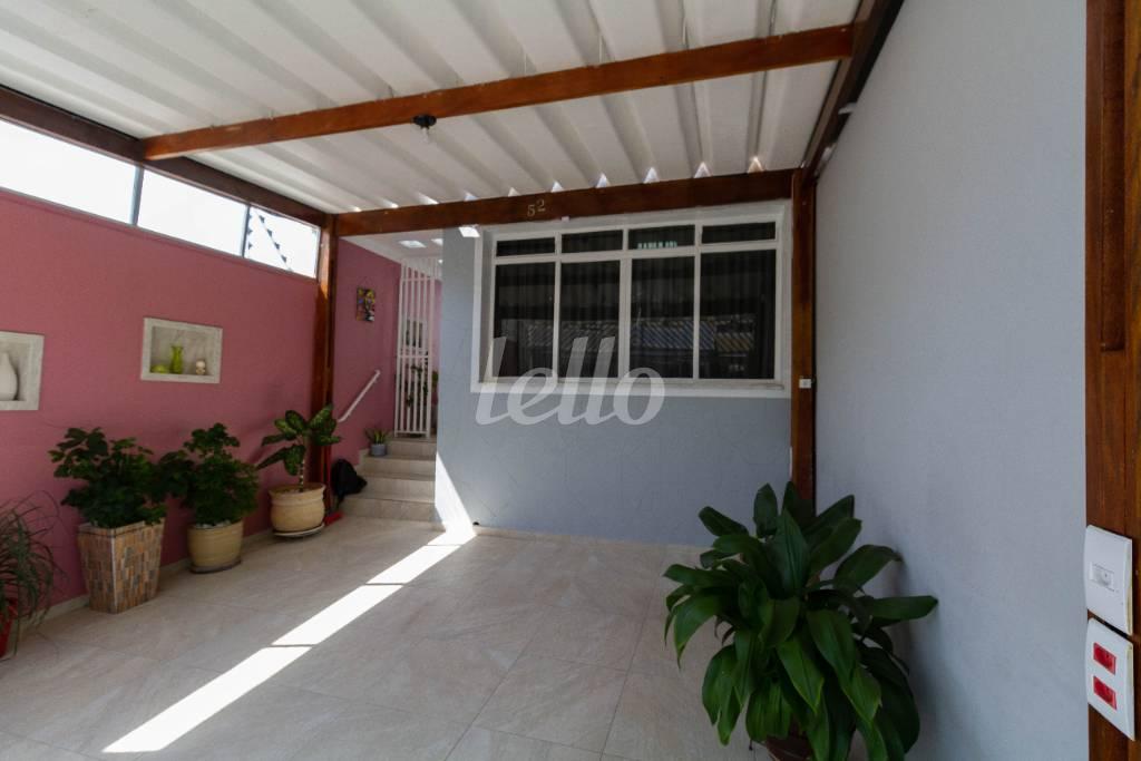 GARAGEM de Casa à venda, sobrado com 150 m², 4 quartos e 2 vagas em Chácara do Encosto - São Paulo