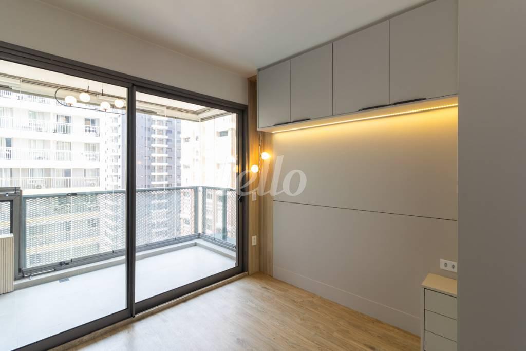 STUDIO de Apartamento para alugar, Padrão com 24 m², 1 quarto e em Pinheiros - São Paulo