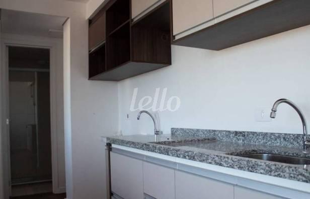 COZINHA / AREA DE SERVIÇO de Apartamento para alugar, Padrão com 37 m², 1 quarto e em Vila Guarani - São Paulo