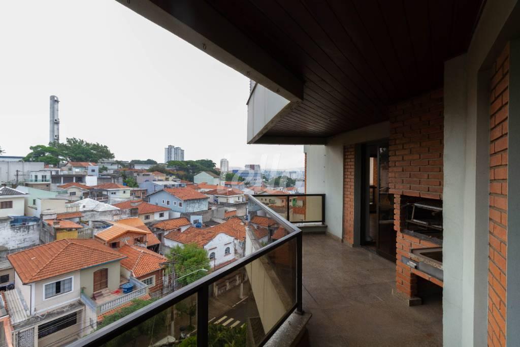 SACADA DA SALA de Apartamento para alugar, Padrão com 219 m², 3 quartos e 1 vaga em Vila Ester (zona Norte) - São Paulo