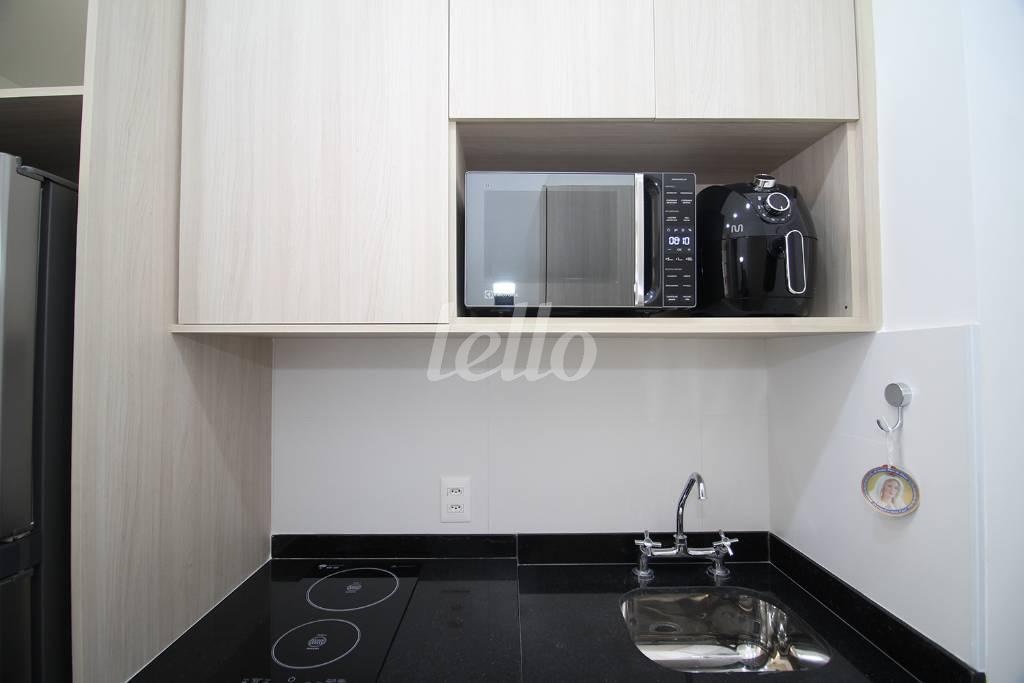 COZINHA de Apartamento para alugar, Padrão com 28 m², 1 quarto e em Indianópolis - São Paulo