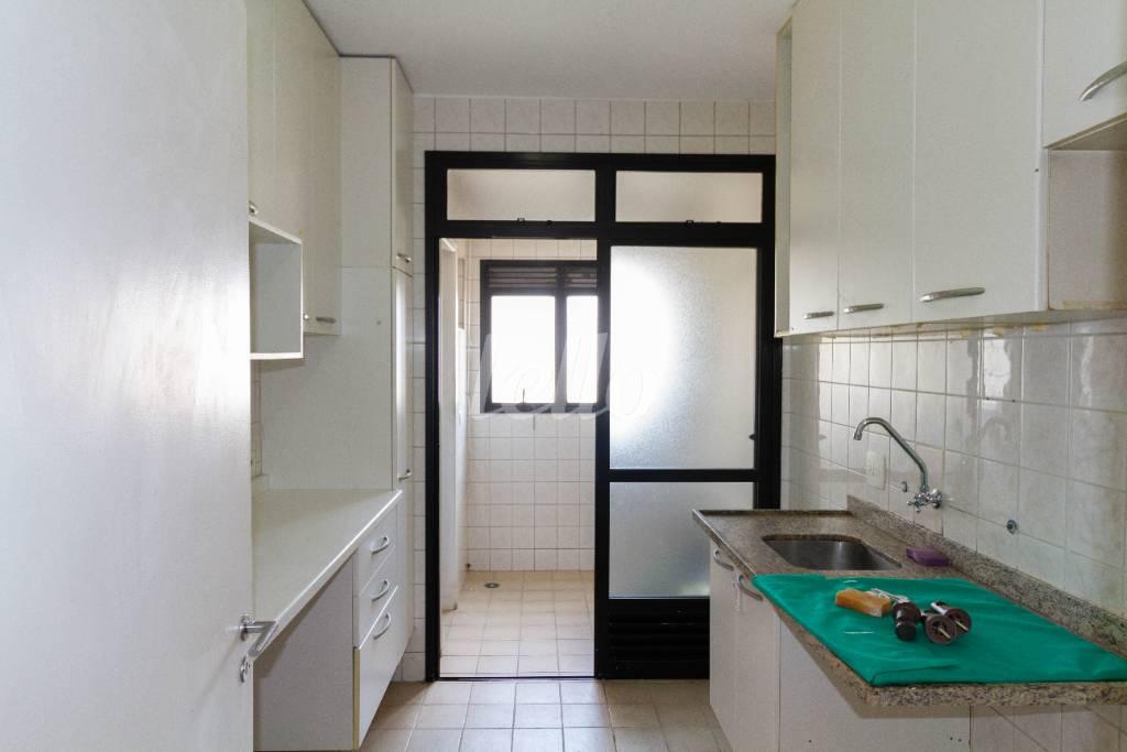 COZINHA de Apartamento à venda, Padrão com 90 m², 3 quartos e 2 vagas em Vila Pompeia - São Paulo