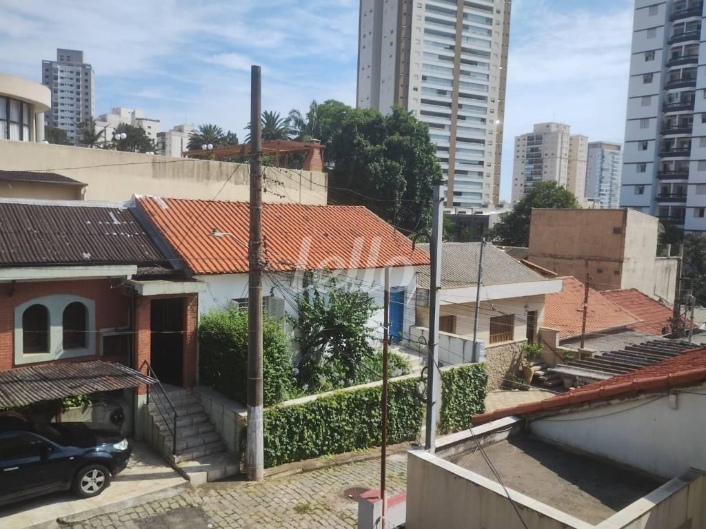 VISTA de Casa à venda, de vila - sobrado com 320 m², 5 quartos e 6 vagas em Chácara Inglesa - São Paulo