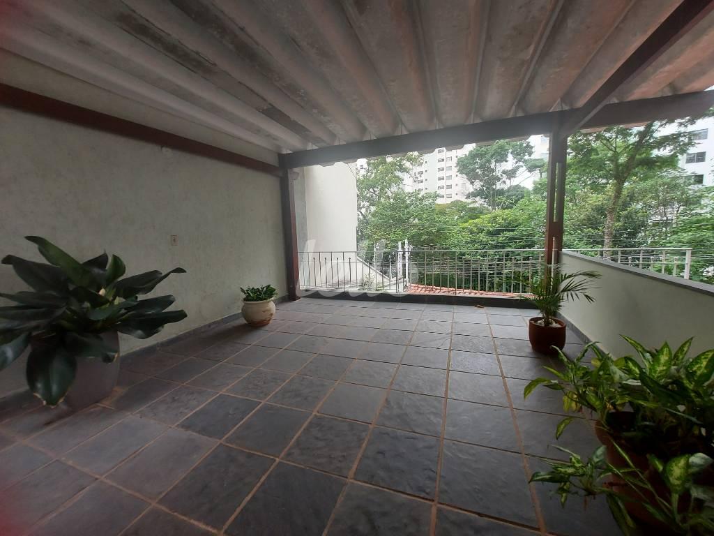 VARANDA de Casa à venda, sobrado com 140 m², 3 quartos e 3 vagas em Vila Irmãos Arnoni - São Paulo