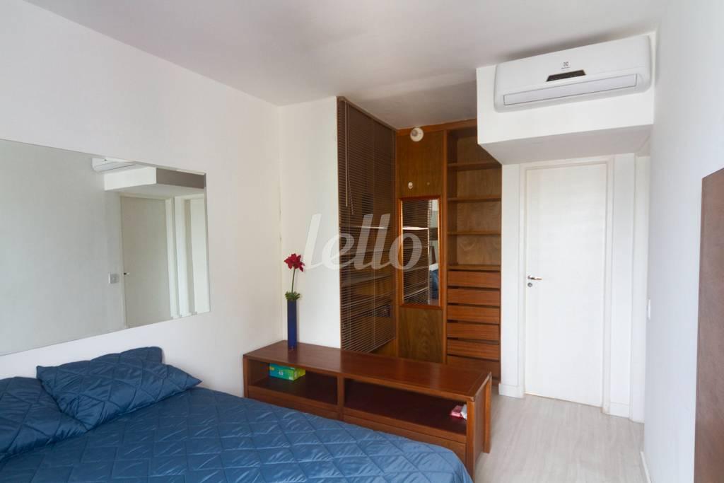 SUÍTE de Apartamento à venda, cobertura - Padrão com 150 m², 2 quartos e 2 vagas em Vila Nova Conceição - São Paulo