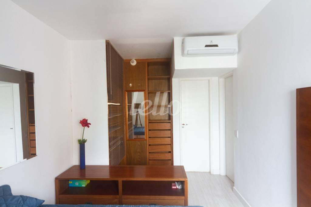 SUÍTE de Apartamento à venda, cobertura - Padrão com 150 m², 2 quartos e 2 vagas em Vila Nova Conceição - São Paulo