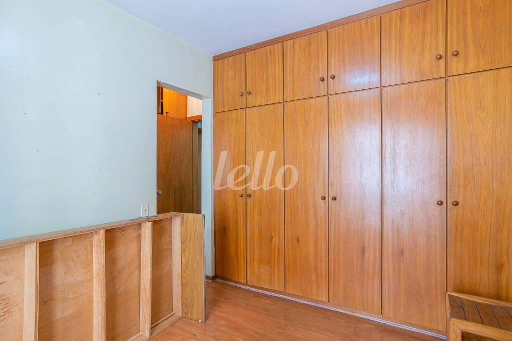SUITE 1 de Apartamento para alugar, Padrão com 200 m², 3 quartos e 3 vagas em Higienópolis - São Paulo