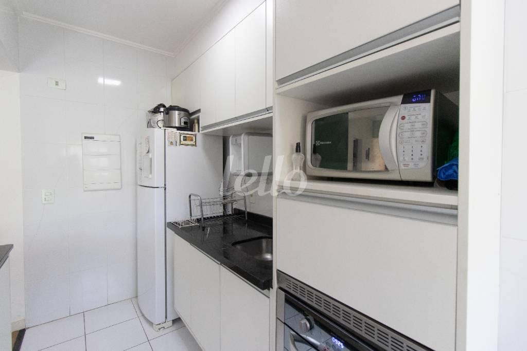 COZINHA de Apartamento à venda, Padrão com 70 m², 2 quartos e 1 vaga em Jd. Leonor M. de Barros - São Paulo