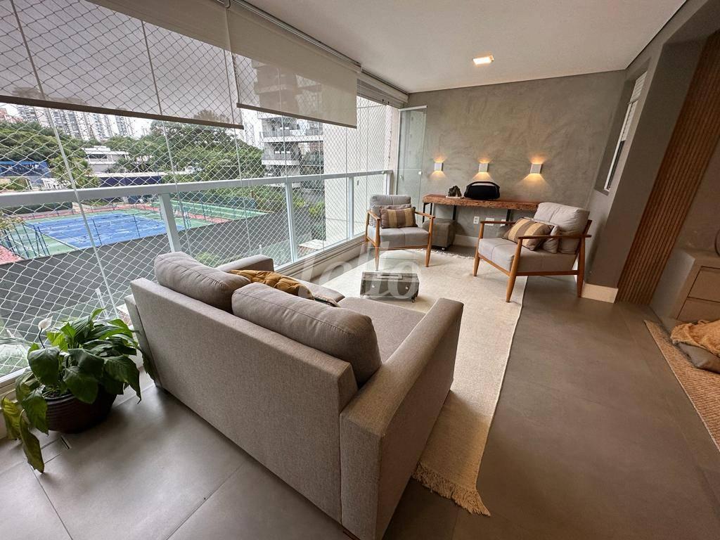 SALA de Apartamento à venda, Padrão com 189 m², 4 quartos e 3 vagas em Santo Amaro - São Paulo