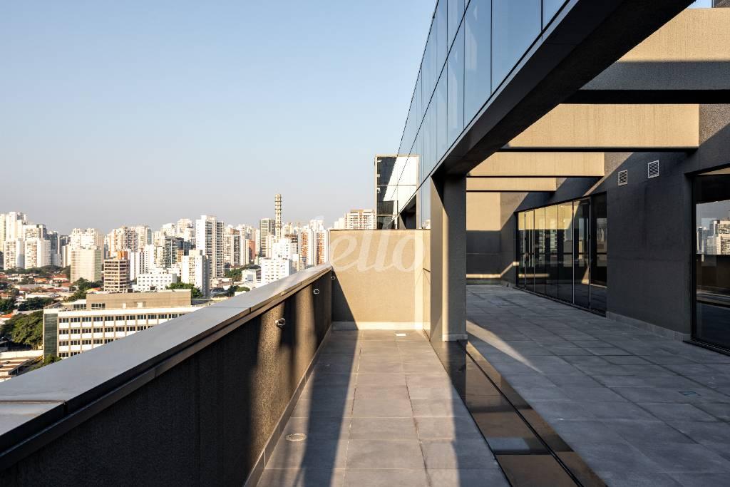ANDAR de Prédio Comercial para alugar, Monousuário com 11224 m², e em Vila Gertrudes - São Paulo
