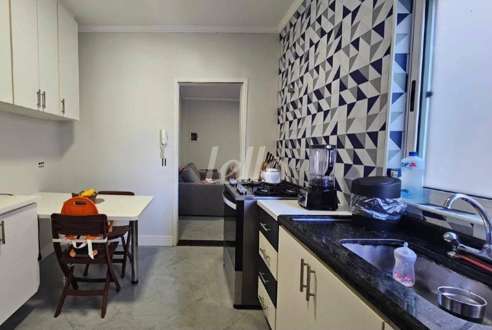 COZINHA de Apartamento à venda, cobertura - Padrão com 160 m², 3 quartos e 2 vagas em Vila Guiomar - Santo André