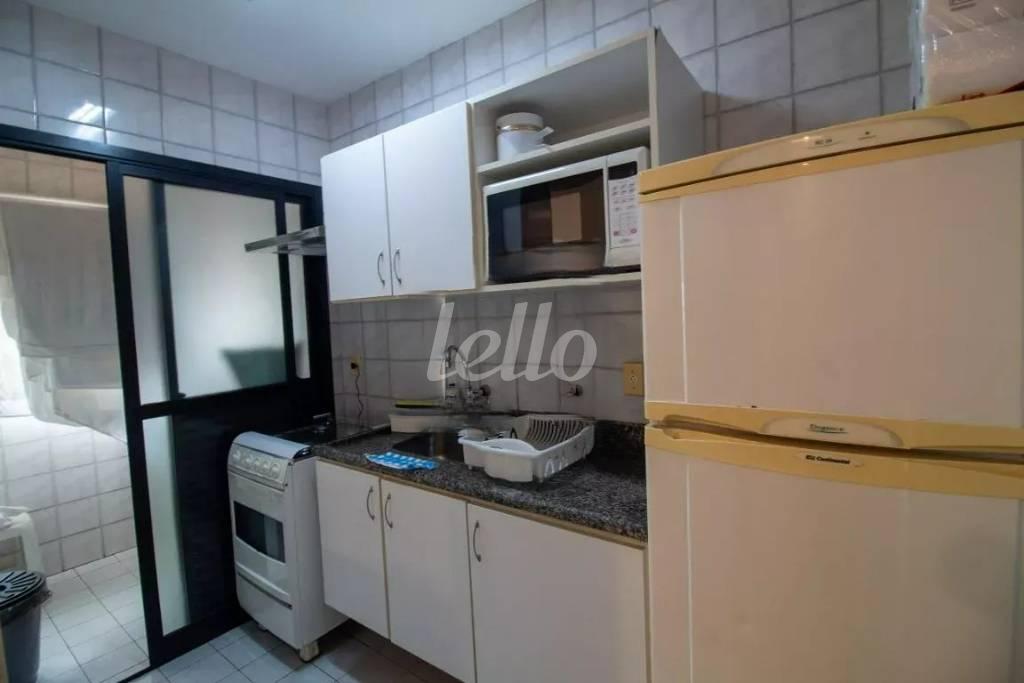 COZINHA de Apartamento para alugar, Padrão com 50 m², 2 quartos e 1 vaga em Cidade Monções - São Paulo