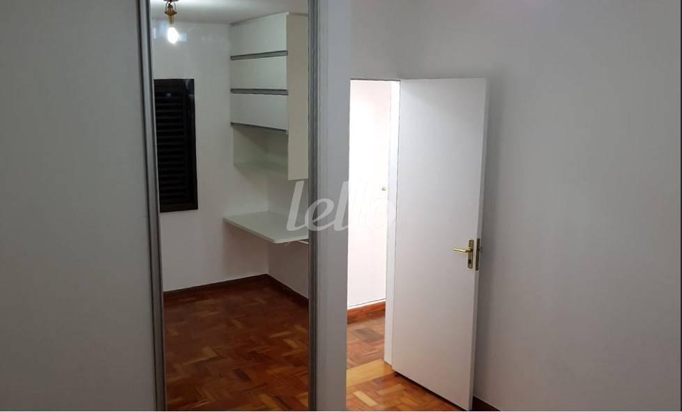 DORMITORIO de Apartamento à venda, Padrão com 152 m², 4 quartos e 2 vagas em Campo Belo - São Paulo