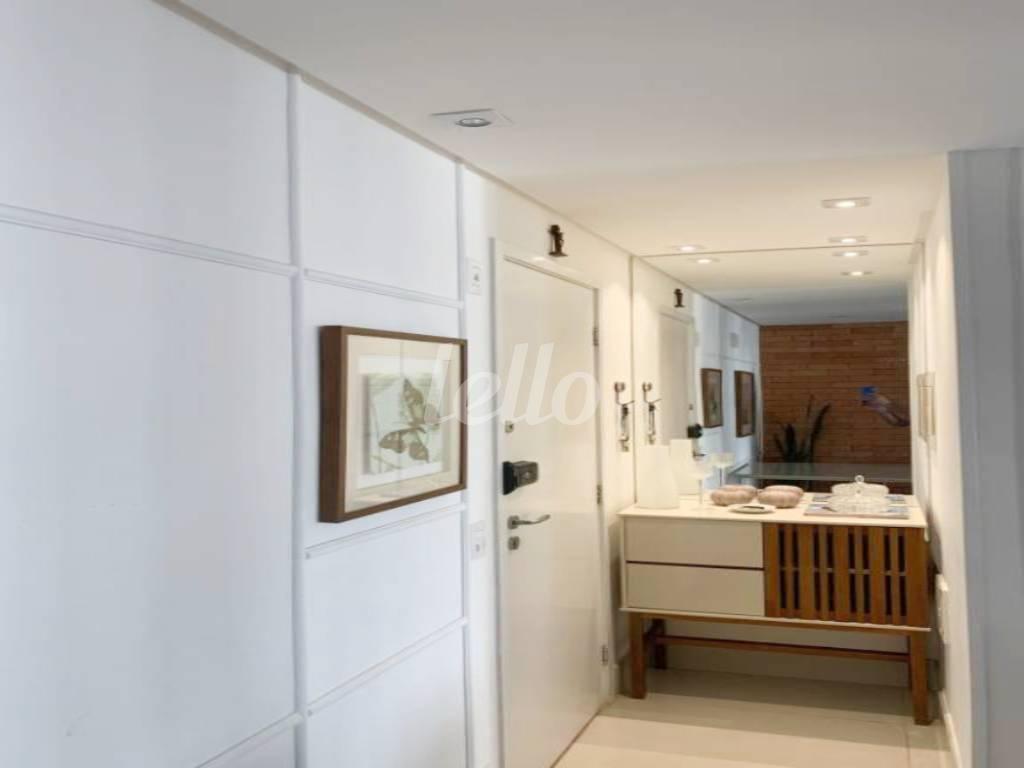 ENTRADA de Apartamento à venda, Padrão com 63 m², 2 quartos e 1 vaga em Chácara Inglesa - São Paulo