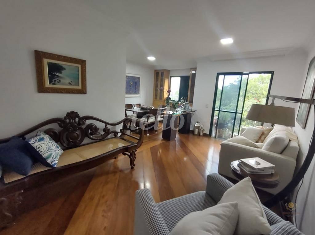 SALA de Apartamento à venda, Padrão com 138 m², 4 quartos e 4 vagas em Jardim Vila Mariana - São Paulo