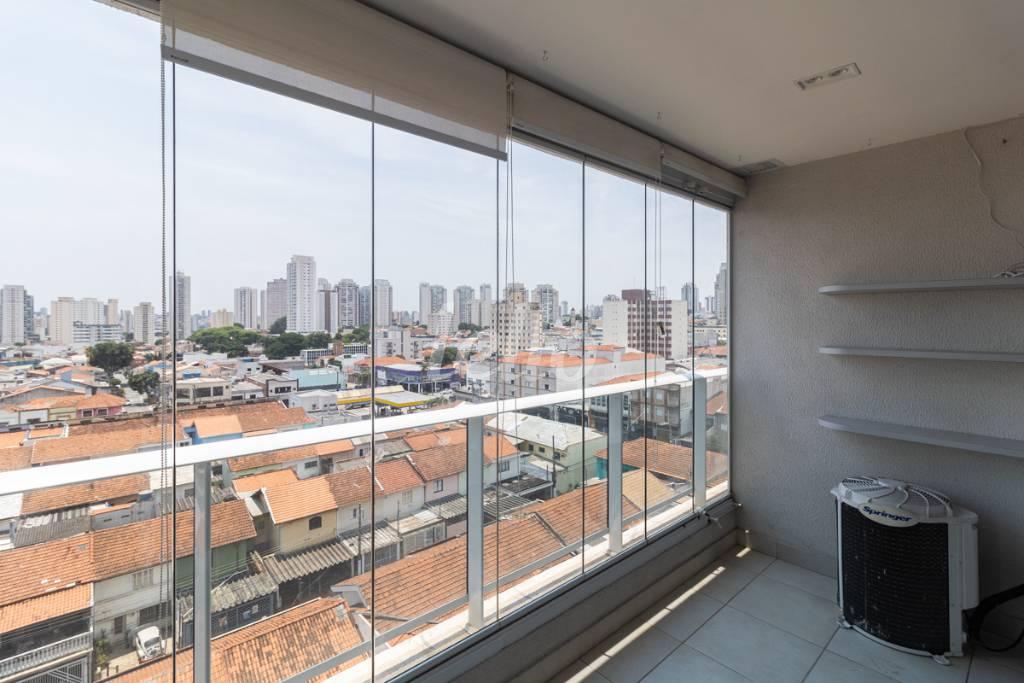 07 VARANDA de Apartamento para alugar, Padrão com 50 m², 1 quarto e 1 vaga em Vila Gomes Cardim - São Paulo
