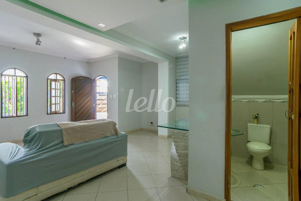 LAVABO de Casa para alugar, sobrado com 100 m², 2 quartos e 2 vagas em Vila Medeiros - São Paulo