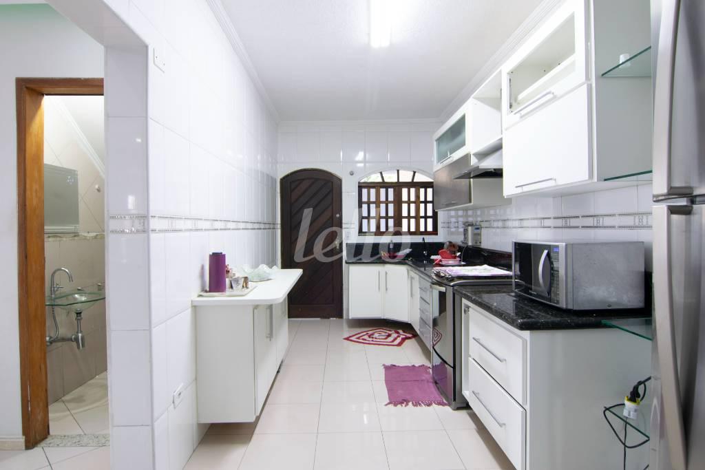COZINHA de Casa para alugar, sobrado com 100 m², 2 quartos e 2 vagas em Vila Medeiros - São Paulo