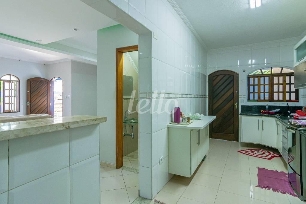 COZINHA de Casa para alugar, sobrado com 100 m², 2 quartos e 2 vagas em Vila Medeiros - São Paulo