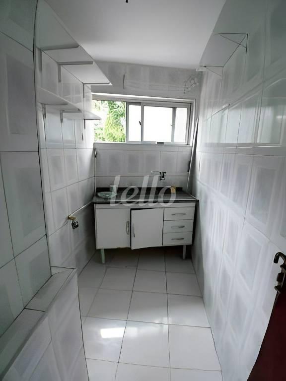 COZINHA de Apartamento para alugar, Padrão com 60 m², 1 quarto e 1 vaga em Centro - São Paulo