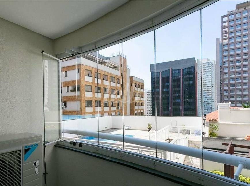 SACADA de Apartamento à venda, Padrão com 67 m², 3 quartos e 2 vagas em Bela Vista - São Paulo