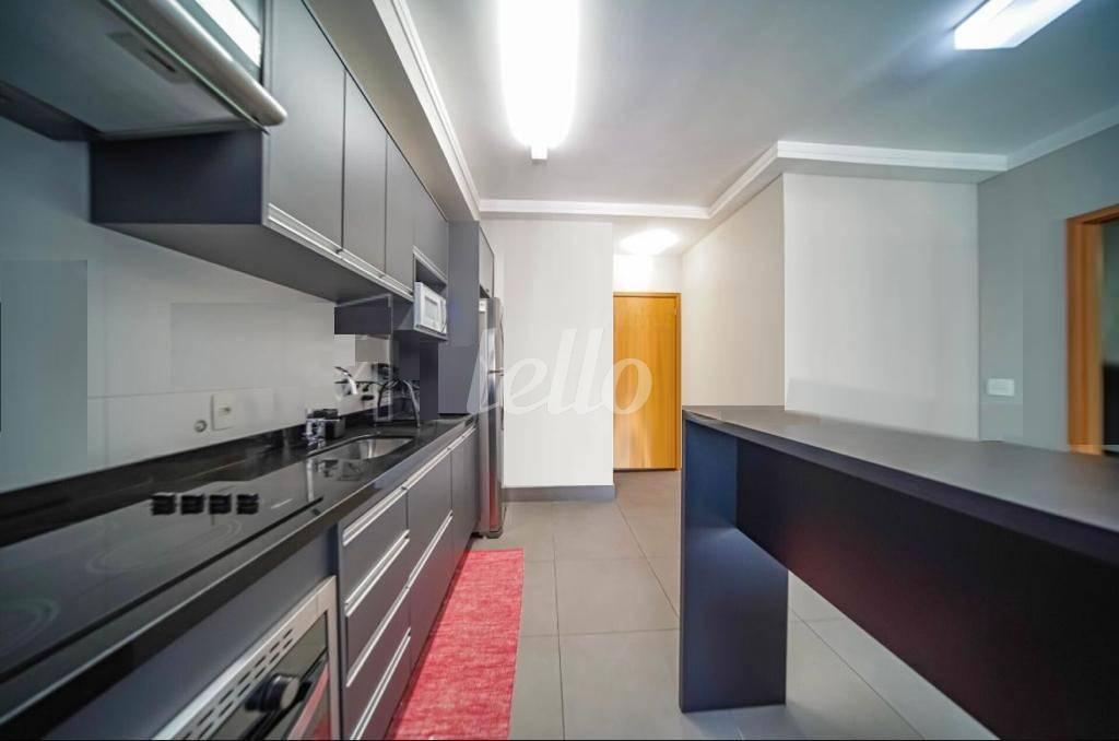 COZINHA de Apartamento à venda, Padrão com 55 m², 1 quarto e 2 vagas em Vila Regente Feijó - São Paulo
