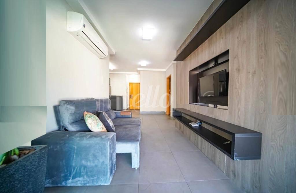 SALA de Apartamento à venda, Padrão com 55 m², 1 quarto e 2 vagas em Vila Regente Feijó - São Paulo
