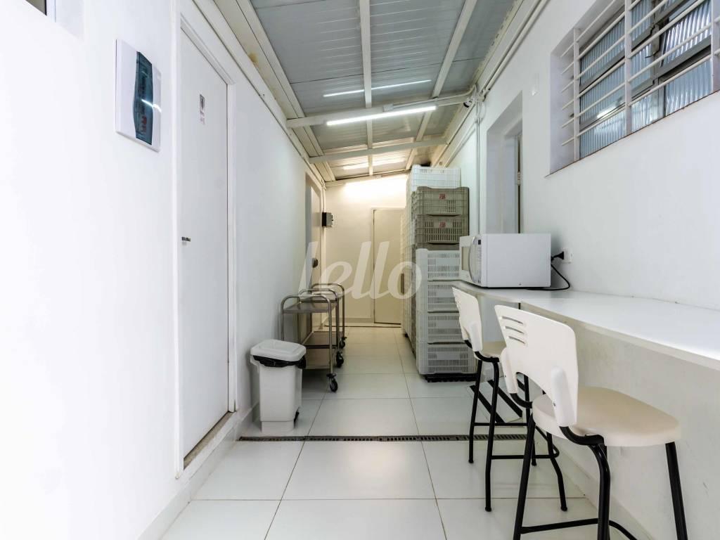 COZINHA de Casa para alugar, sobrado com 330 m², e 5 vagas em Brooklin Paulista - São Paulo