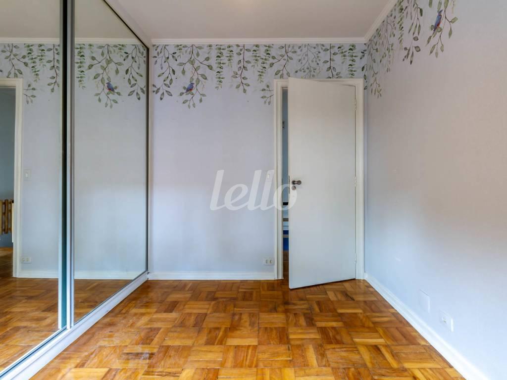 DORMITÓRIO de Casa para alugar, sobrado com 160 m², 3 quartos e 2 vagas em Brooklin Novo - São Paulo