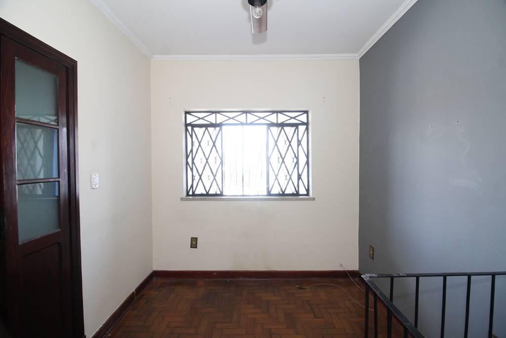 HALL DOS DORMITÓRIOS de Casa à venda, sobrado com 160 m², 3 quartos e 1 vaga em Jardim da Glória - São Paulo