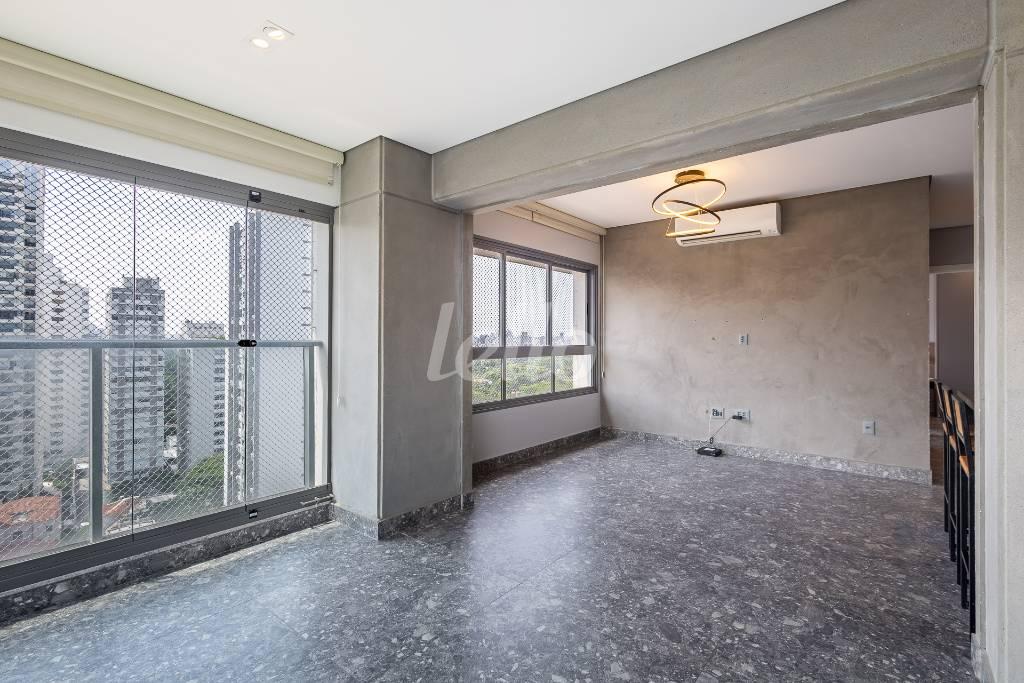 SALA de Apartamento para alugar, Padrão com 75 m², 2 quartos e 1 vaga em Jardim América - São Paulo