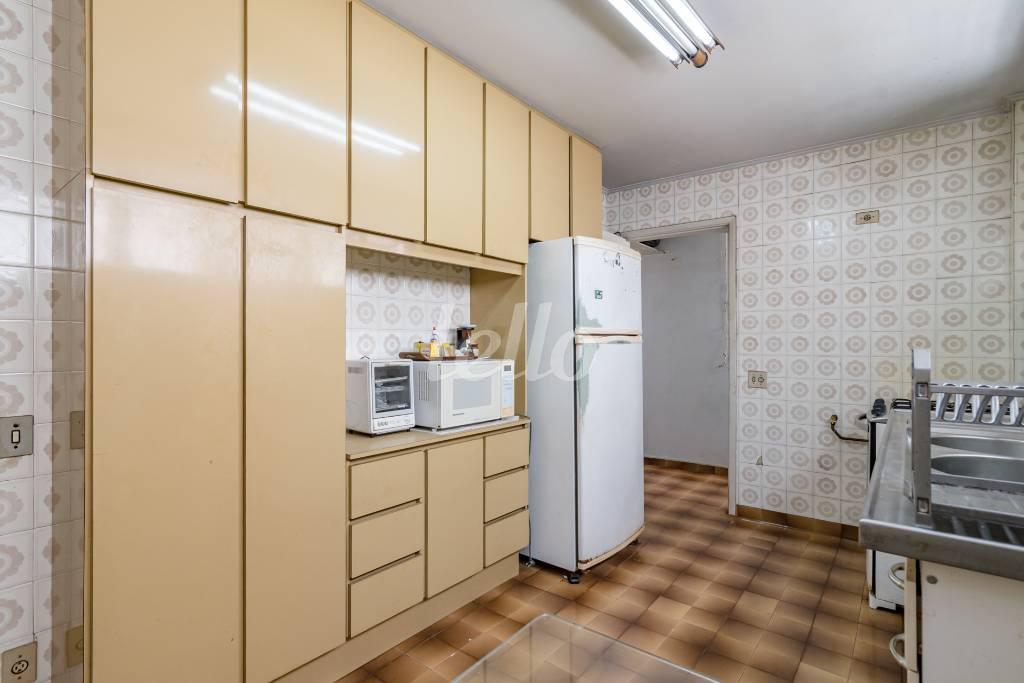 COZINHA de Apartamento à venda, Padrão com 81 m², 2 quartos e 1 vaga em Pinheiros - São Paulo