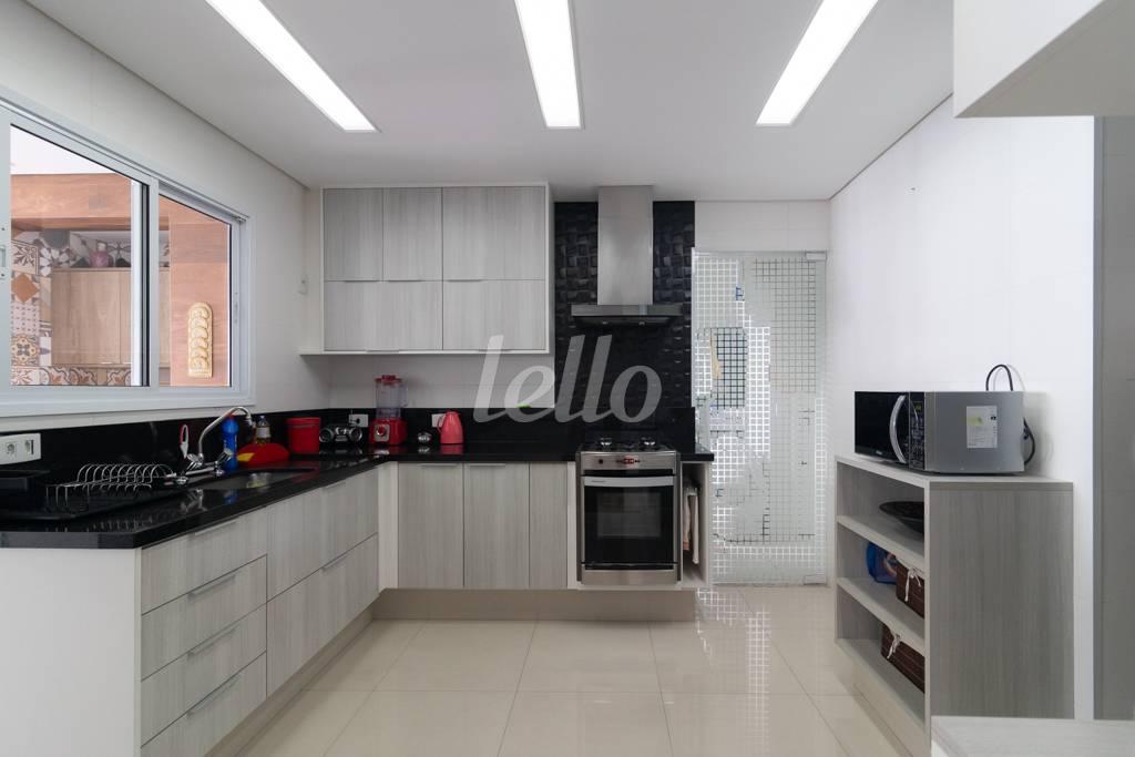 COZINHA de Apartamento à venda, Padrão com 131 m², 3 quartos e 2 vagas em Tatuapé - São Paulo