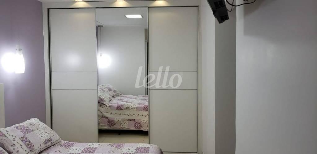 SUITE de Apartamento para alugar, Padrão com 70 m², 2 quartos e 1 vaga em Santo Amaro - São Paulo