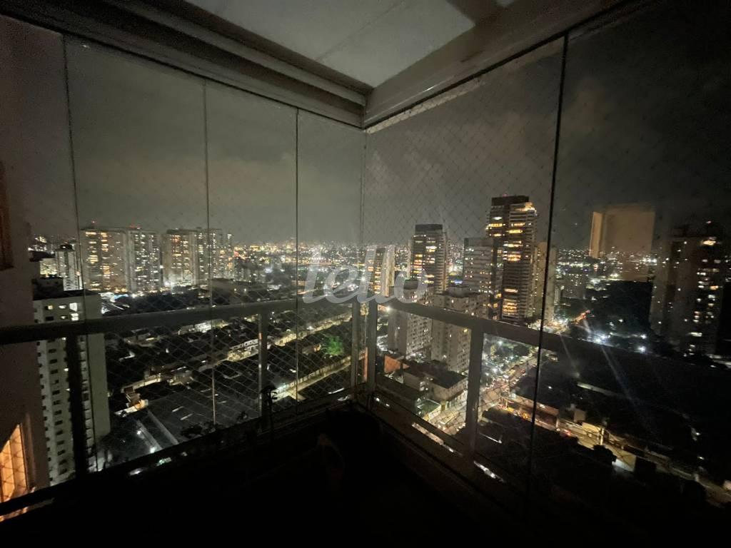 VISTA de Apartamento à venda, Padrão com 89 m², 2 quartos e 2 vagas em Tatuapé - São Paulo