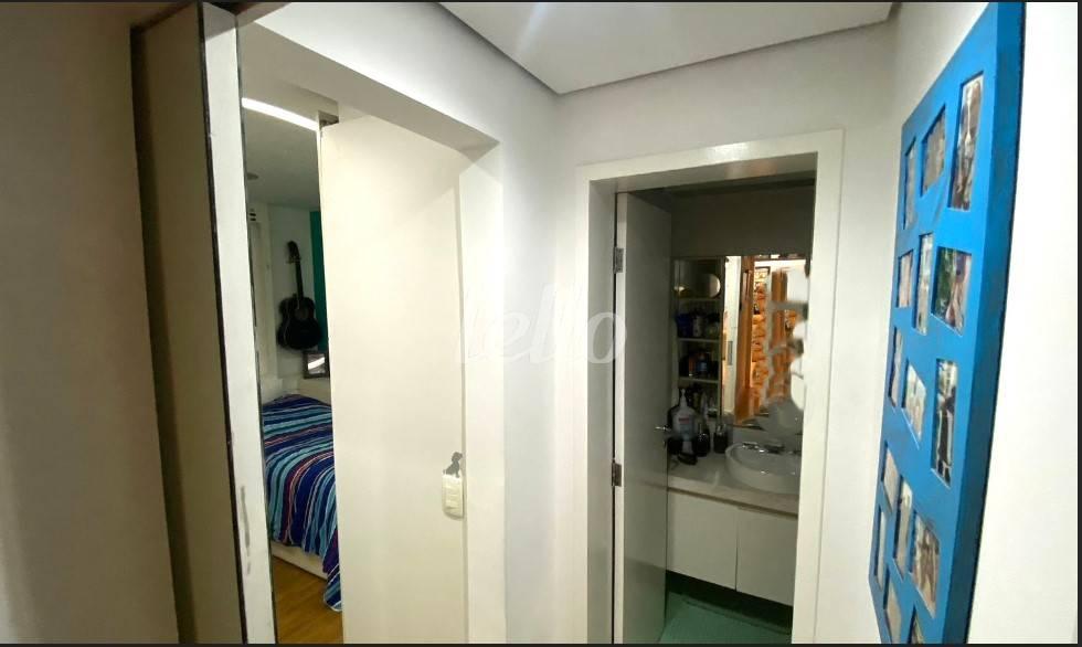 CORREDOR de Apartamento à venda, Padrão com 125 m², 3 quartos e 2 vagas em Vila Mariana - São Paulo