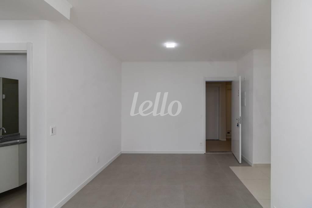 05 SALA de Apartamento para alugar, Padrão com 50 m², 1 quarto e 1 vaga em Rudge Ramos - São Bernardo do Campo
